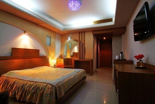 Hotel Snow Princess Manāli Buitenkant foto